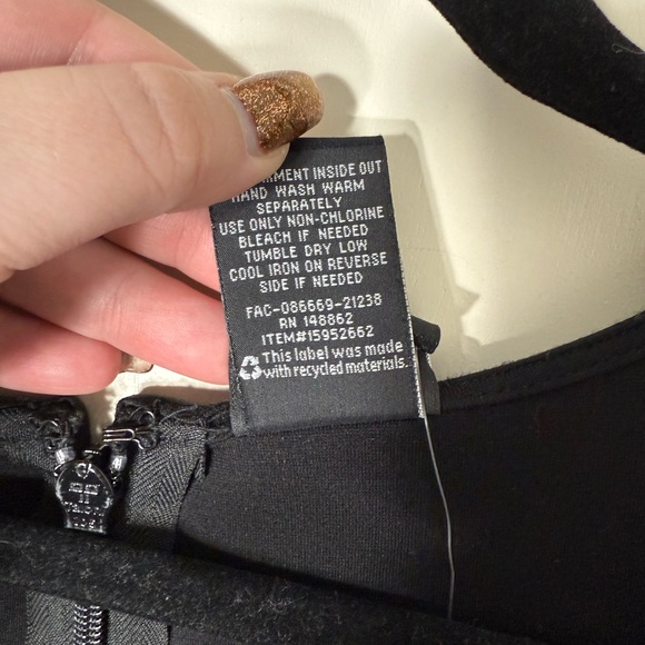 NWT Torrid x Sylvia Mollie Black Ponte Sequin Jumpsuit Plus Size 24W - Picture 7 of 11